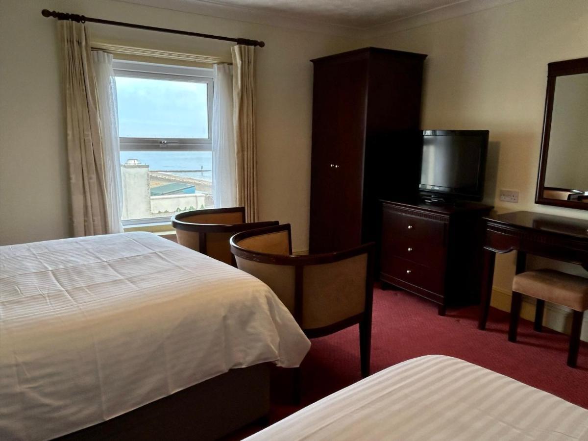 Regent Court - Seafront, Sandown - Free Car Ferry For Bookings Of 3 Or More Nights, Subject To Availability Екстер'єр фото