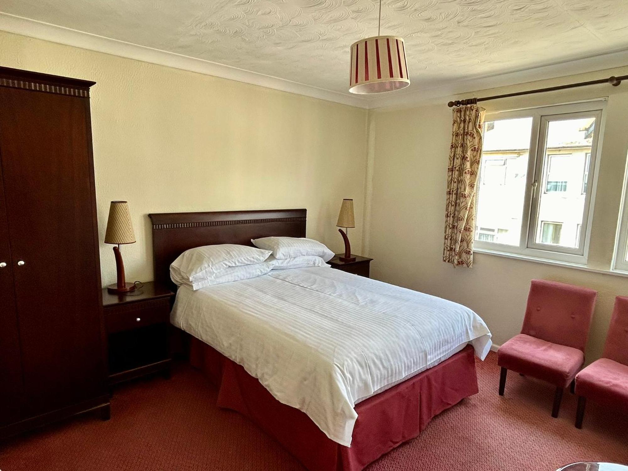 Regent Court - Seafront, Sandown - Free Car Ferry For Bookings Of 3 Or More Nights, Subject To Availability Екстер'єр фото