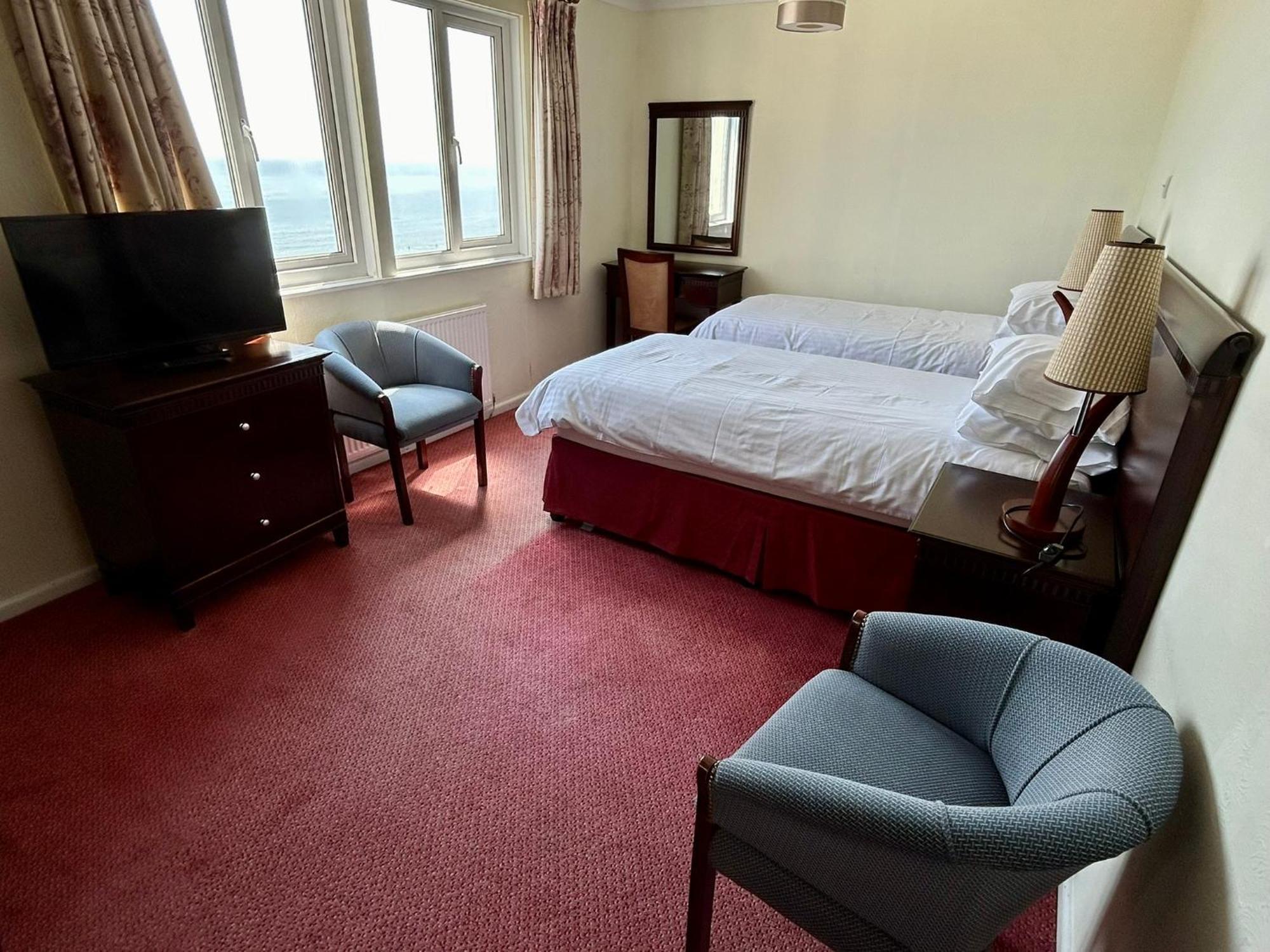 Regent Court - Seafront, Sandown - Free Car Ferry For Bookings Of 3 Or More Nights, Subject To Availability Екстер'єр фото