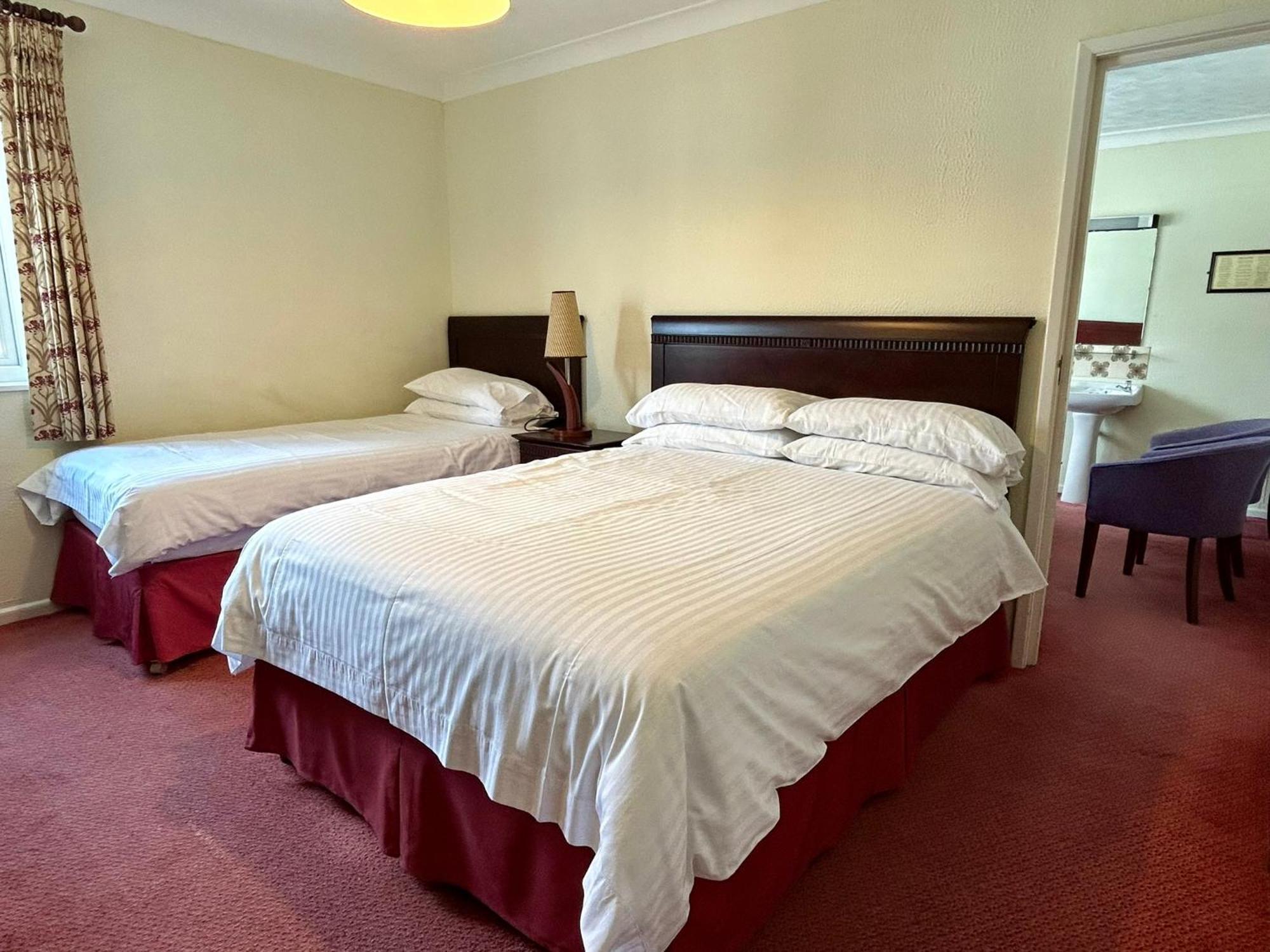 Regent Court - Seafront, Sandown - Free Car Ferry For Bookings Of 3 Or More Nights, Subject To Availability Екстер'єр фото