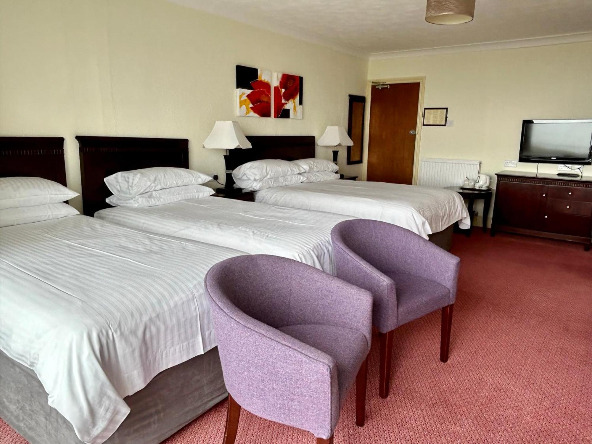 Regent Court - Seafront, Sandown - Free Car Ferry For Bookings Of 3 Or More Nights, Subject To Availability Номер фото