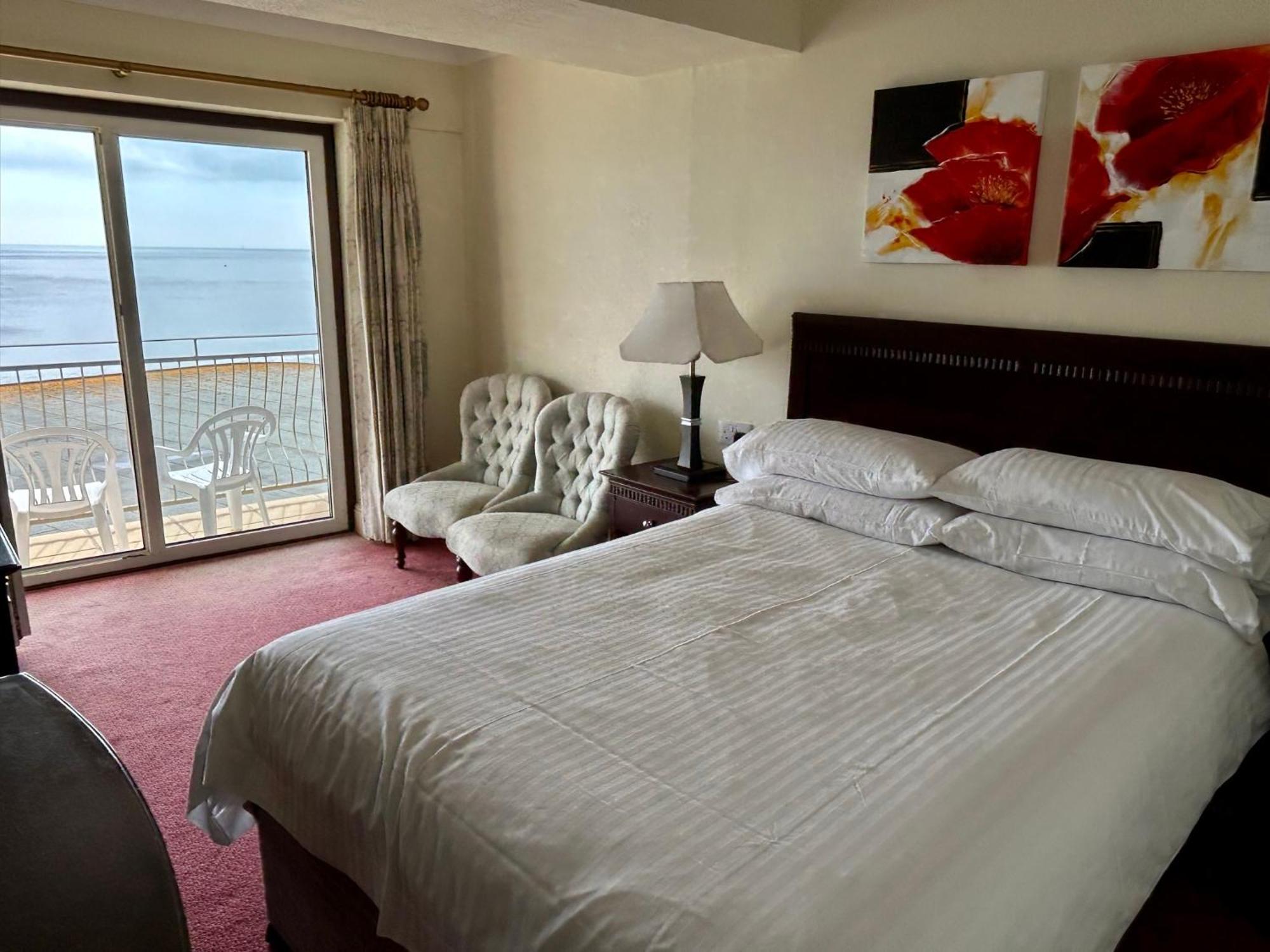 Regent Court - Seafront, Sandown - Free Car Ferry For Bookings Of 3 Or More Nights, Subject To Availability Екстер'єр фото