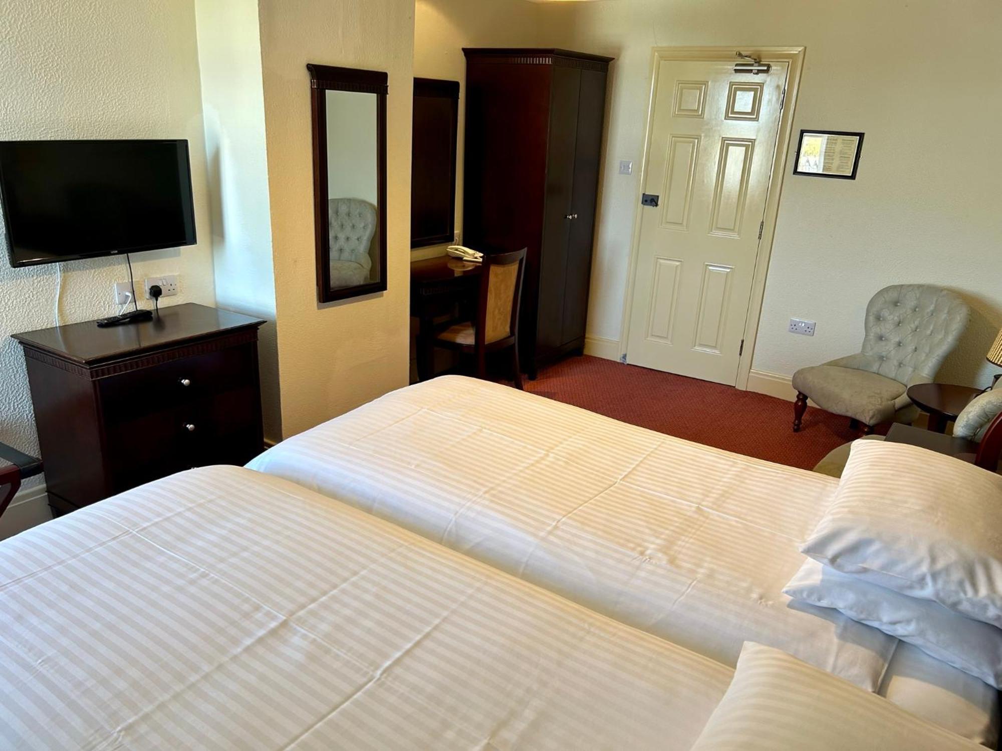 Regent Court - Seafront, Sandown - Free Car Ferry For Bookings Of 3 Or More Nights, Subject To Availability Екстер'єр фото