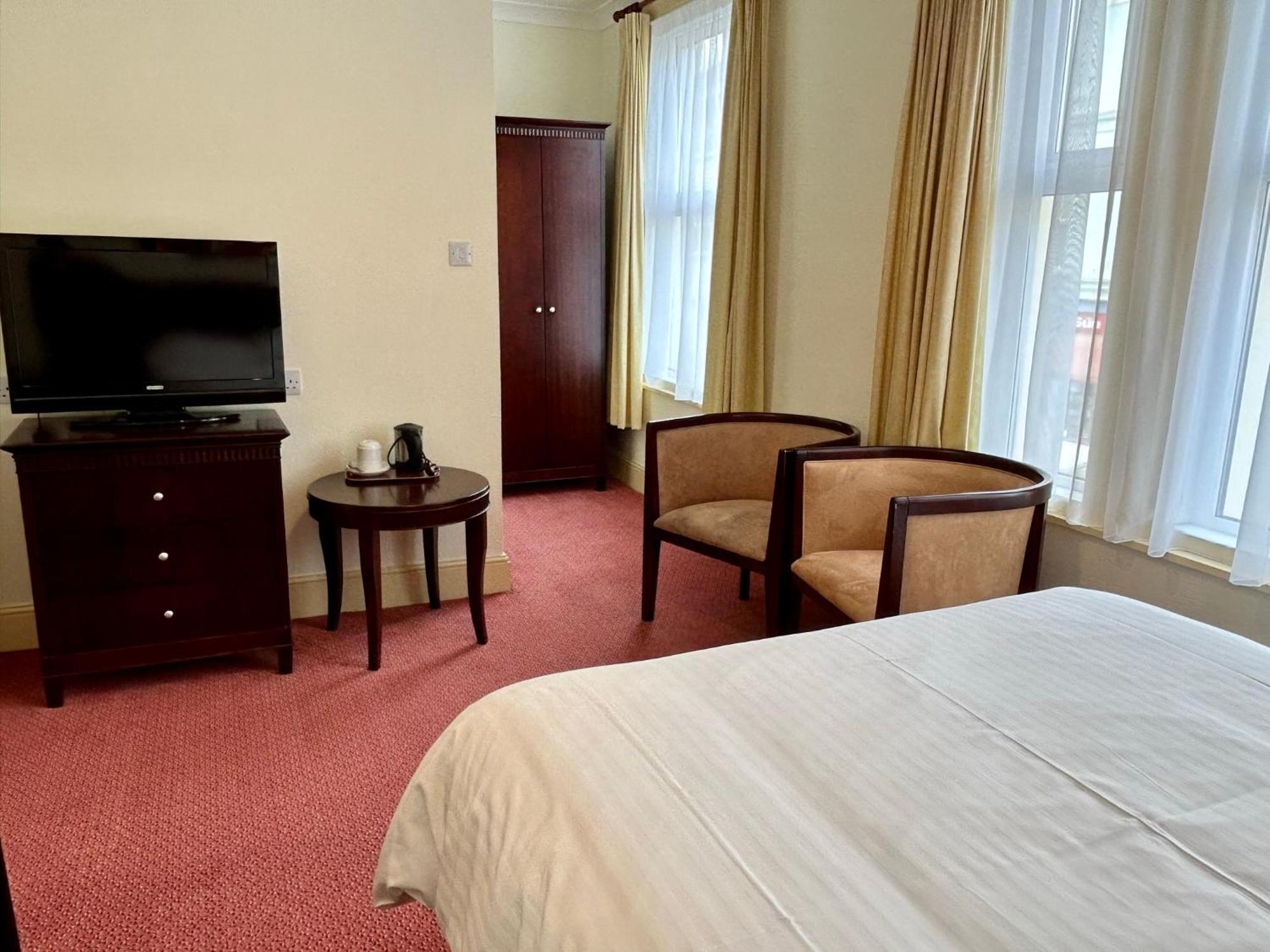 Regent Court - Seafront, Sandown - Free Car Ferry For Bookings Of 3 Or More Nights, Subject To Availability Номер фото